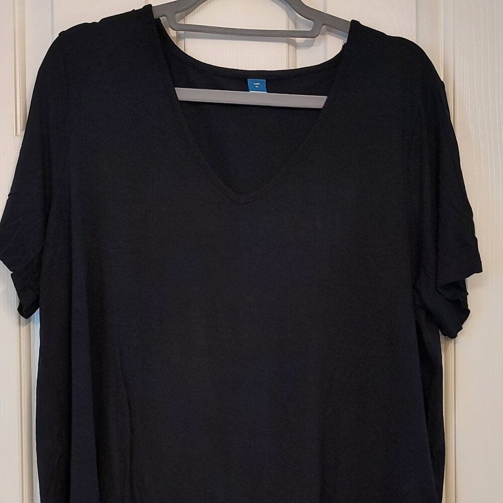 Women's XL Old Navy Short Sleeve Black Tshirt